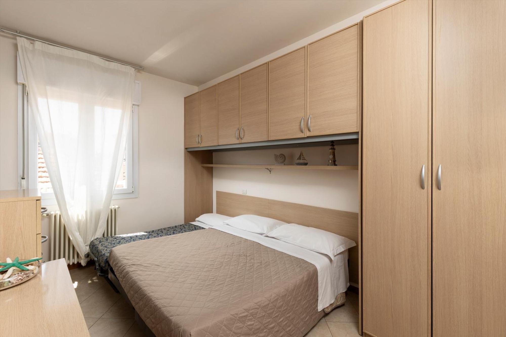 Residence Uno Studio&Suites ริมินี ภายนอก รูปภาพ