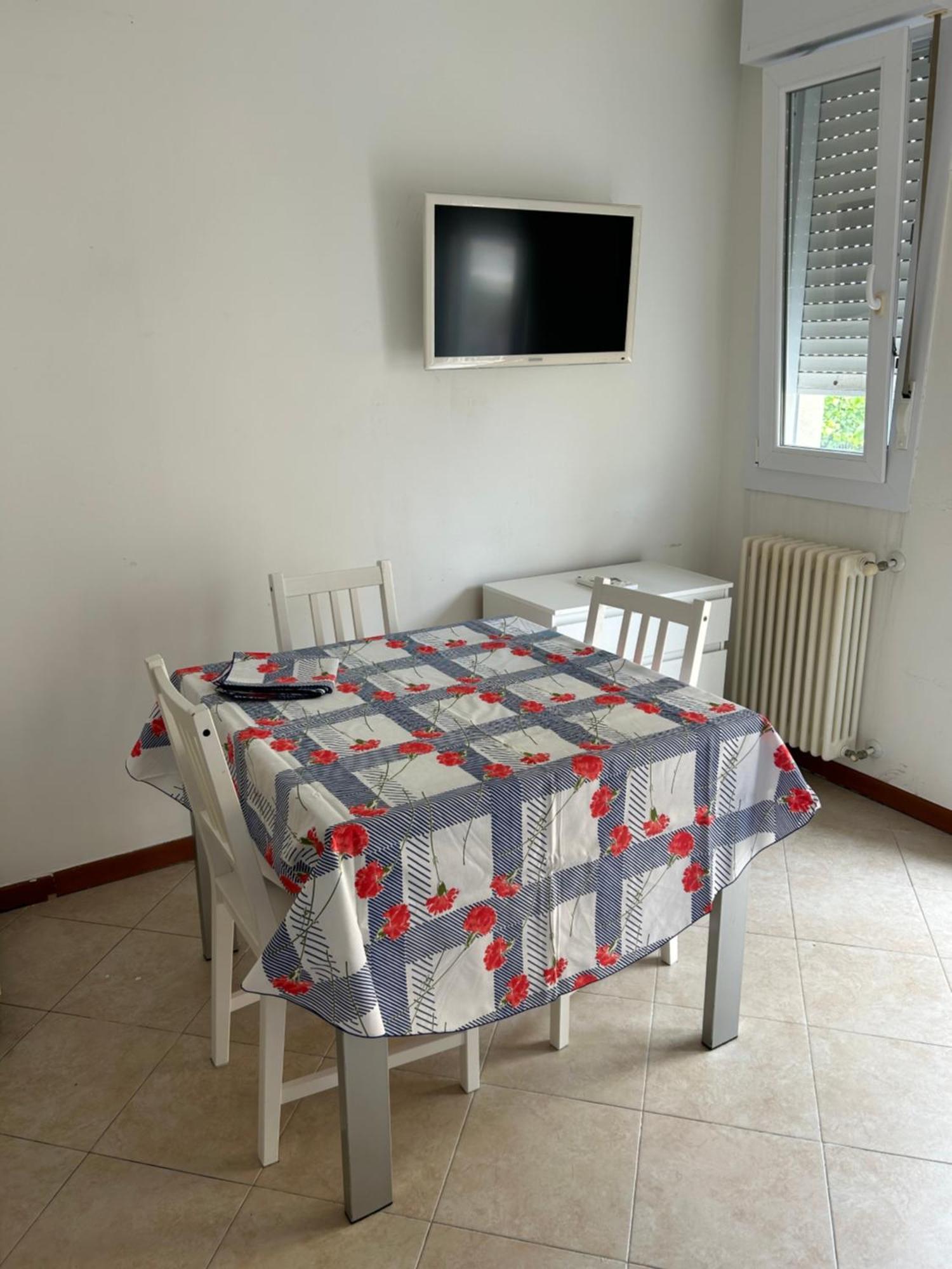 Residence Uno Studio&Suites ริมินี ภายนอก รูปภาพ