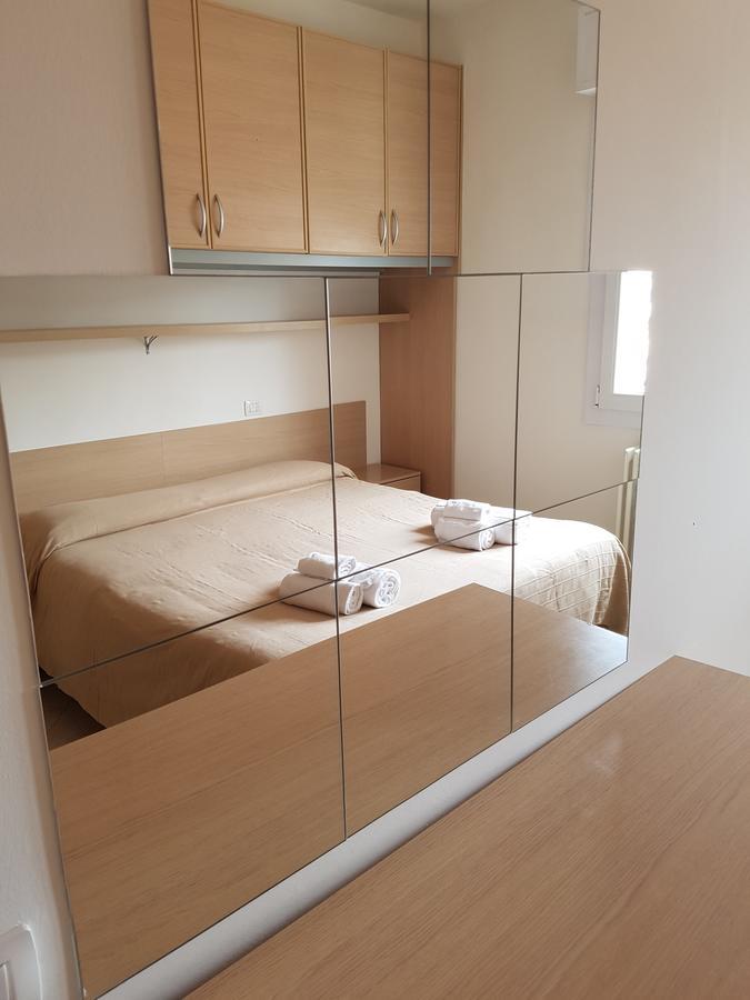 Residence Uno Studio&Suites ริมินี ภายนอก รูปภาพ